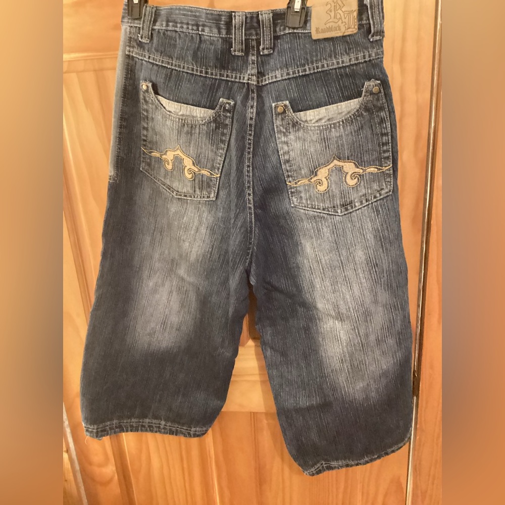 RoadBlock mens extra long jean shorts - Picture 2 of 3